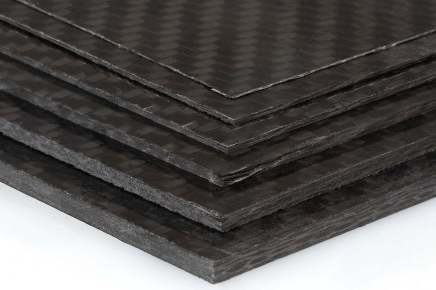 Фото Карбонова пластина 4 мм 600&times;500 PRO-TECH Twill Matt UD150